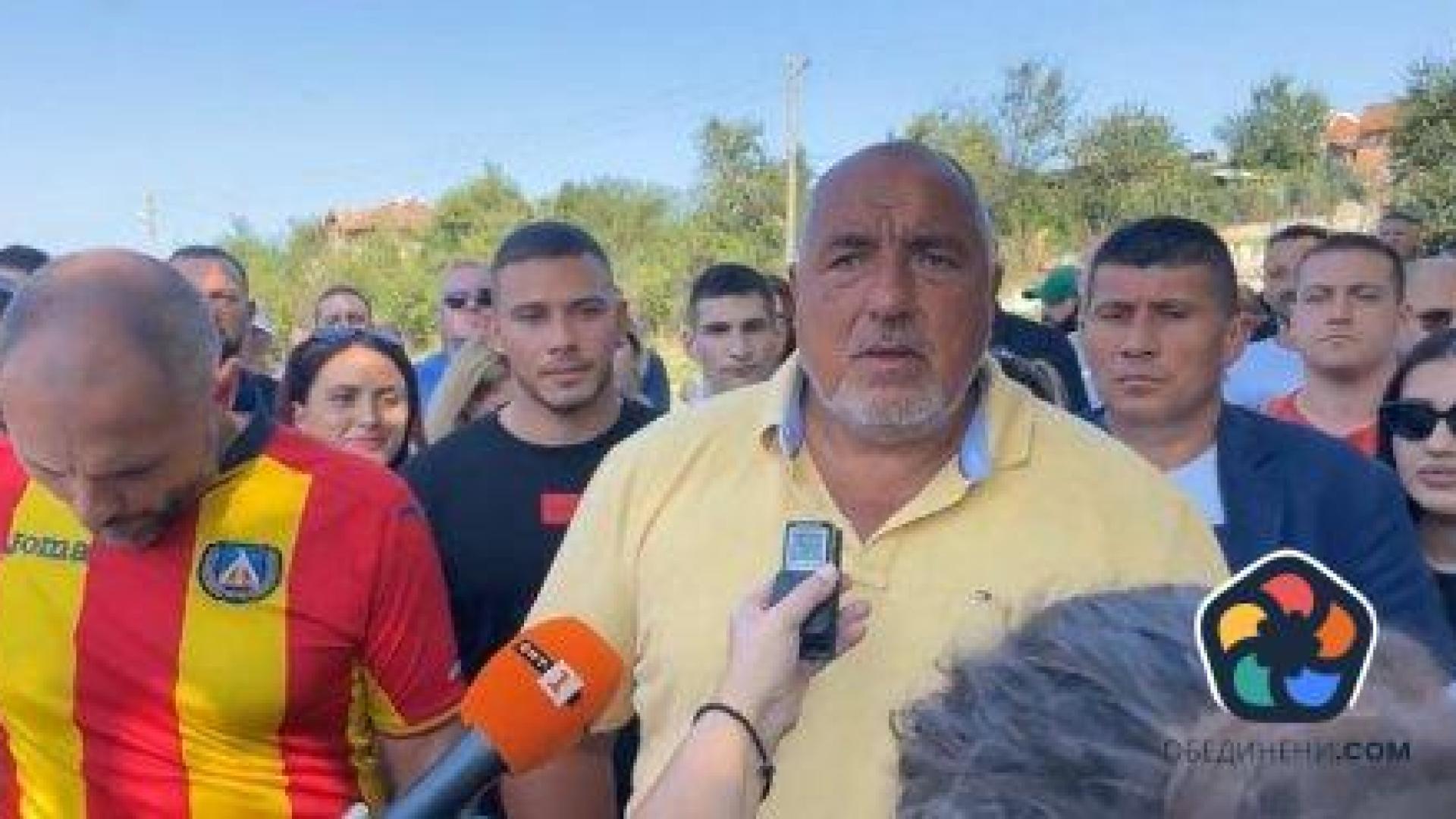 Лидерът на ГЕРБ пак плаши да счупи сглобката