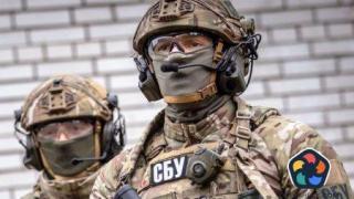 Украински дронове са поразили 5 бойни самолета на руско летище