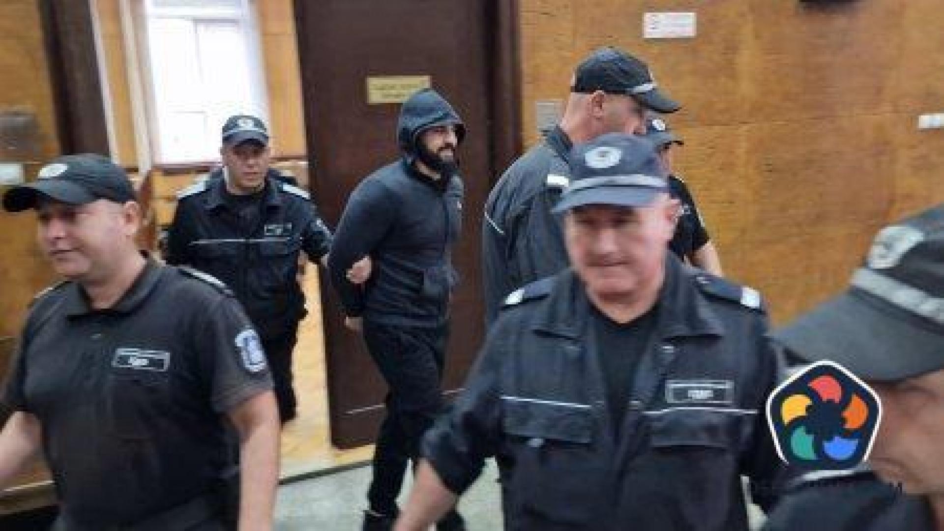 Токов удар спря заседанието за ареста на обвиняемия за обезобразяването на Дебора