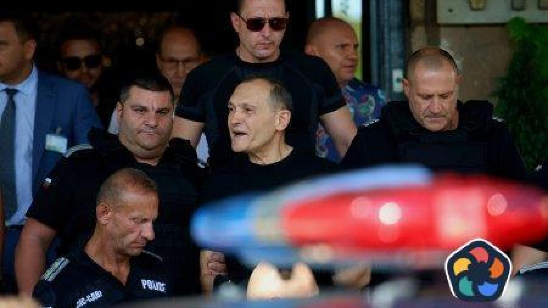 Божков ще бъде разпитан по твърденията, че е давал подкупи на Борисов и Горанов