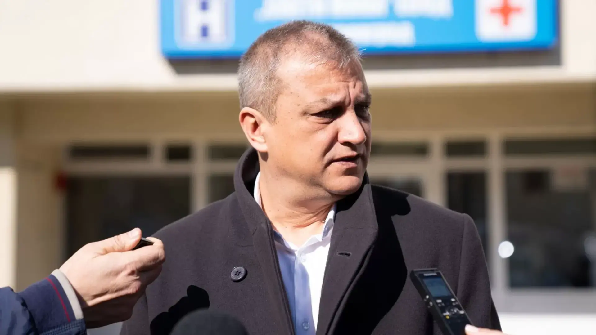 18 ФОНДАЦИИ И СДРУЖЕНИЯ С ПРИЗИВ КЪМ БОЙКО БОРИСОВ: ПП ГЕРБ да оттеглите доверието си към настоящия кмет на Благоевград Илко Стоянов