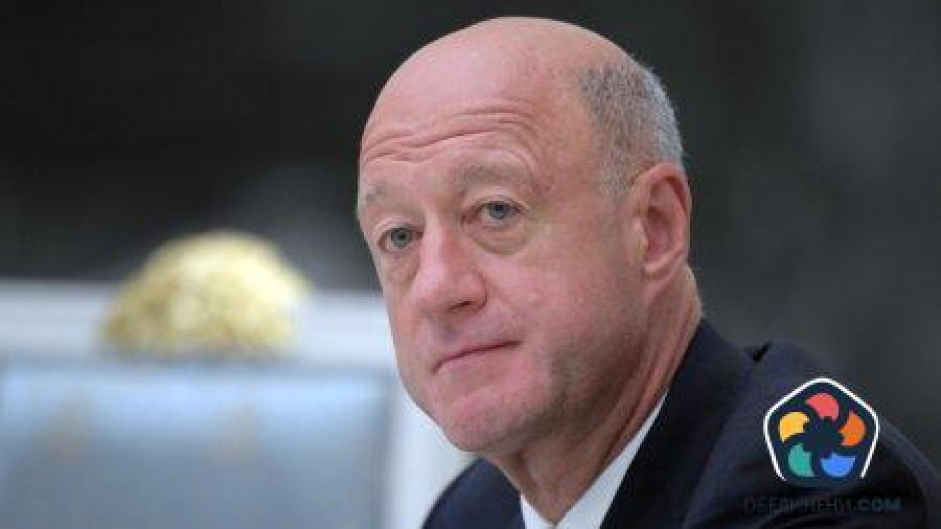 Един и същ министър първо отказва, после дава виза на санкционирания Бабаков