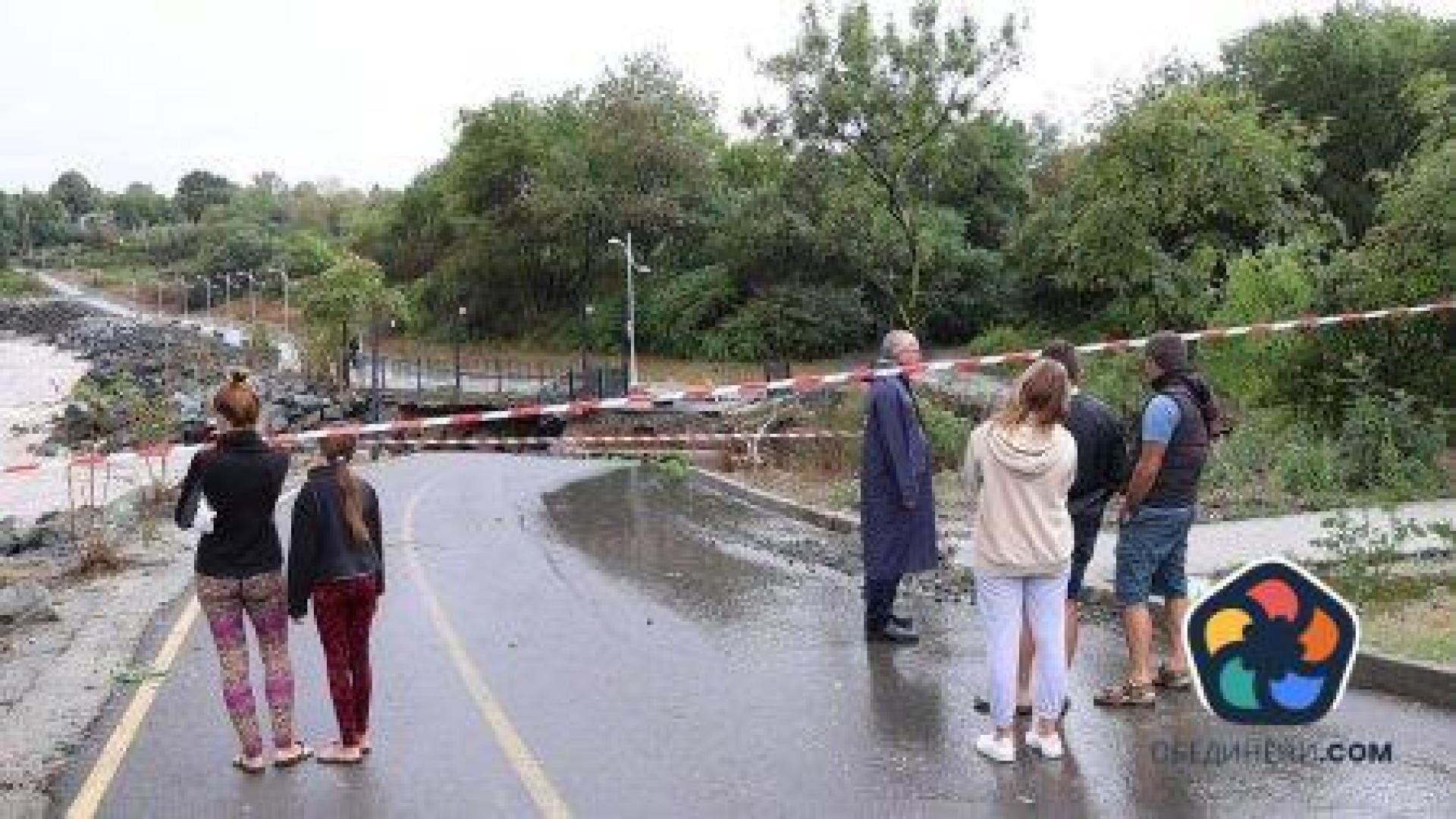Царево бавно се възстановява след потопа