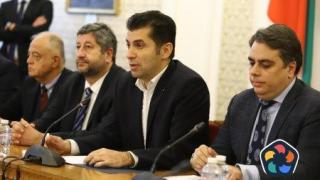 Казусът "Бачийски" не разколеба ПП и ДБ за коалиция на местните избори