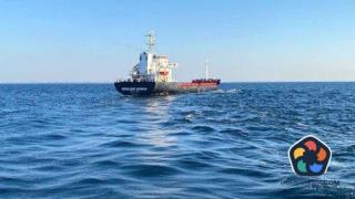 Първият кораб със зърно премина успешно през създадения от Украйна нов черноморски коридор