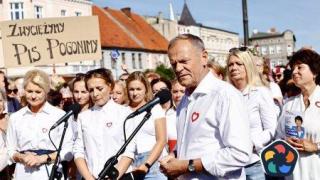 Полската полиция задържа за кратко депутатка от опозицията
