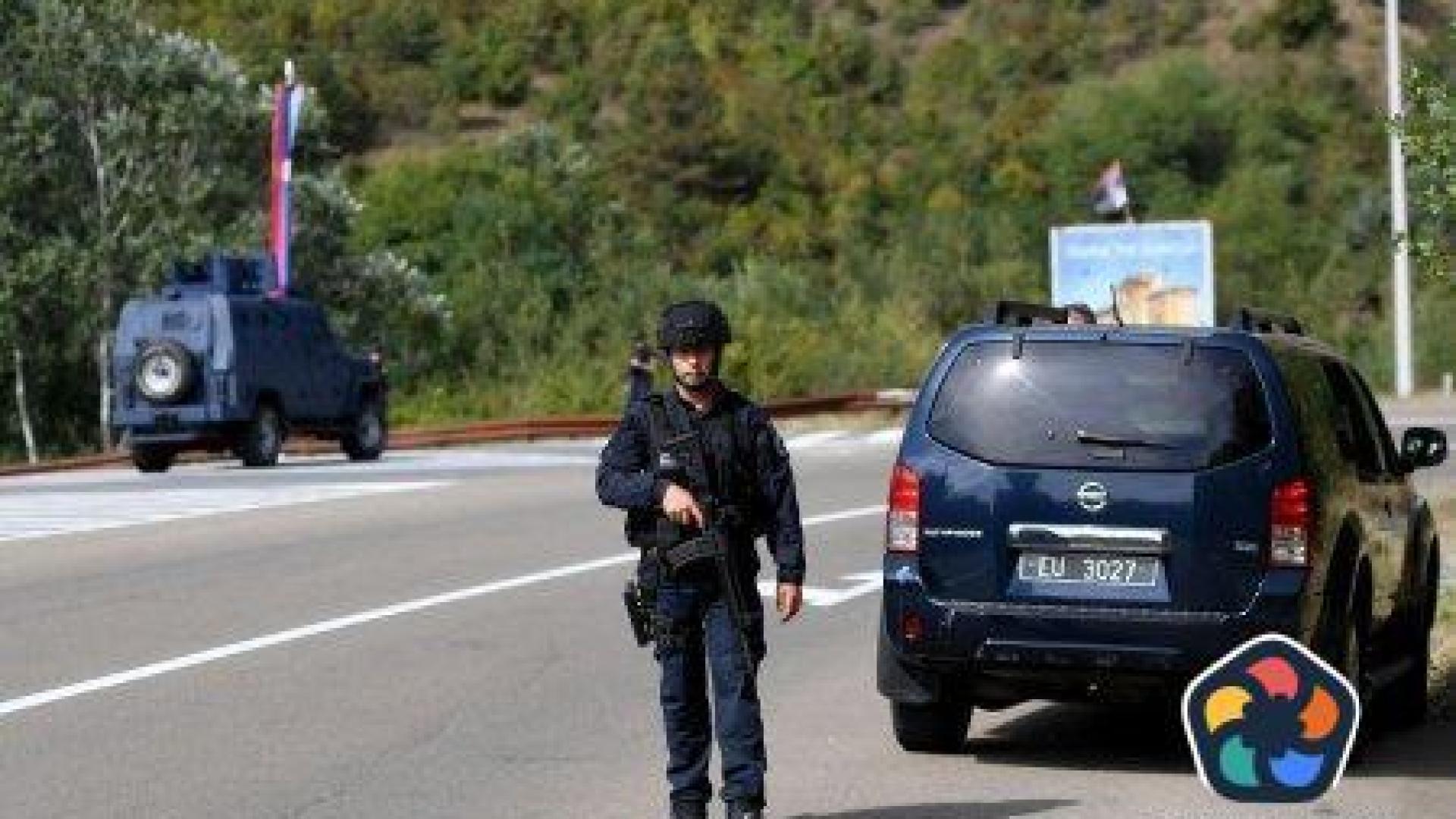 Косовската полиция е обградила 30 въоръжени в манастир след убийството на полицай
