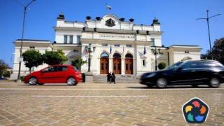 Ремонтът на ремонта на жълтите павета приключи, движението е пуснато