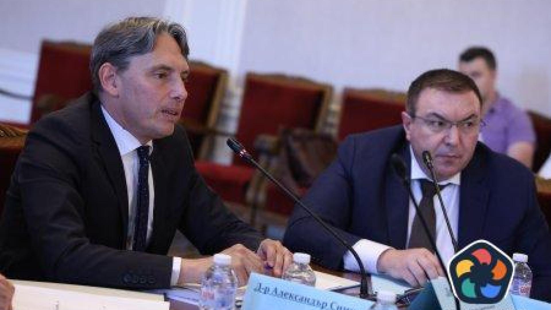 Депутатите оставят НЗОК да прахосва десетки милиони за лекарства в угода на болници и доставчици