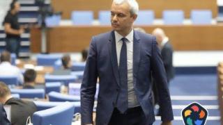 Заради енергийната политика опозицията готви вот на недоверие към кабинета
