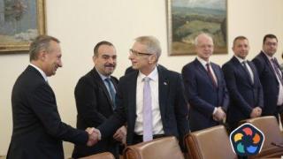 Бизнесът иска стимули, за да наема отпадащи от мините работници