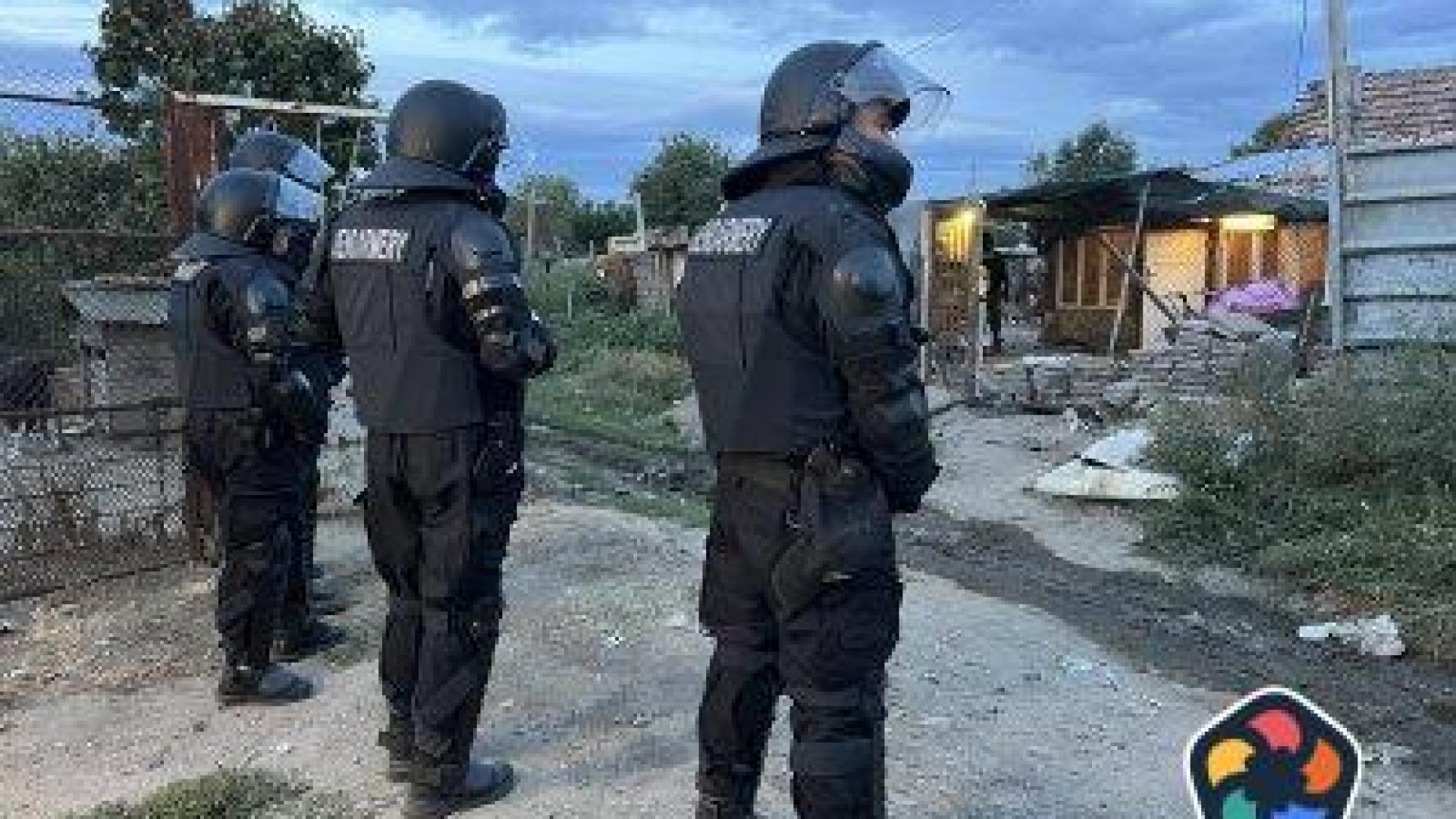 След нападение срещу полицай в Казанлък МВР отговори с мащабна операция