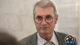 След бунта на персонала здравният министър остави старата директорка на болницата във Враца
