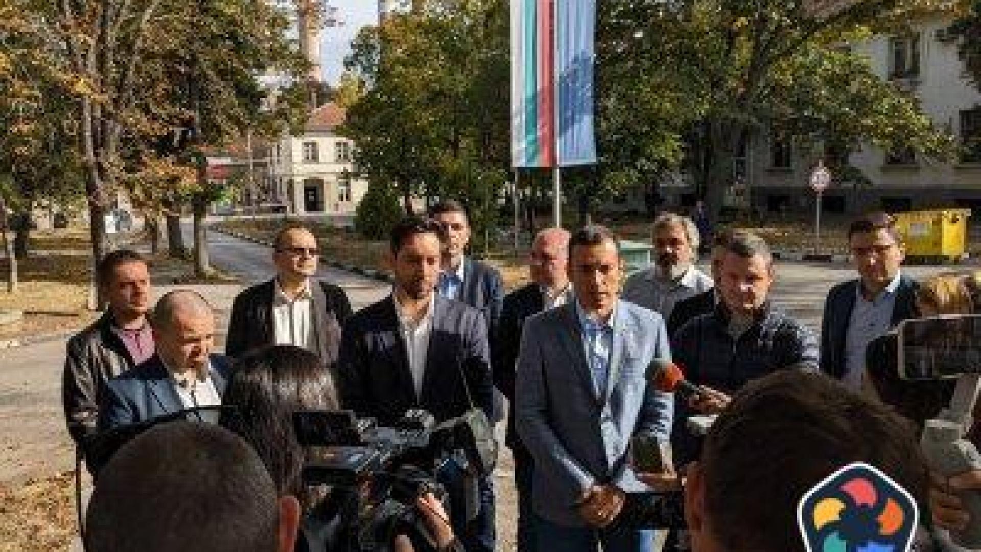 Реорганизация, геотермални помпи, слънчев ток: Планът за "Топлофикация София" на екипа на Терзиев