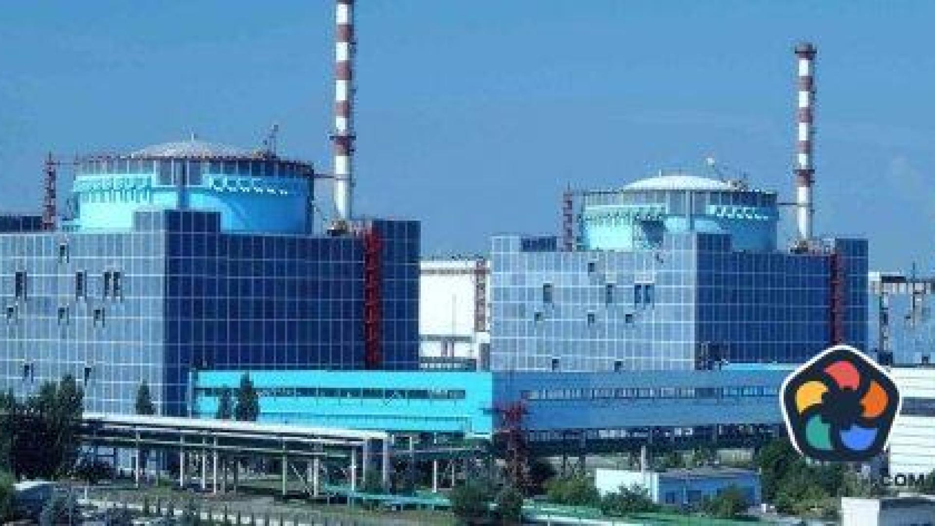 Русия нанесе удар в района на Хмелницката АЕЦ, отломки от дрон паднаха близо до нея