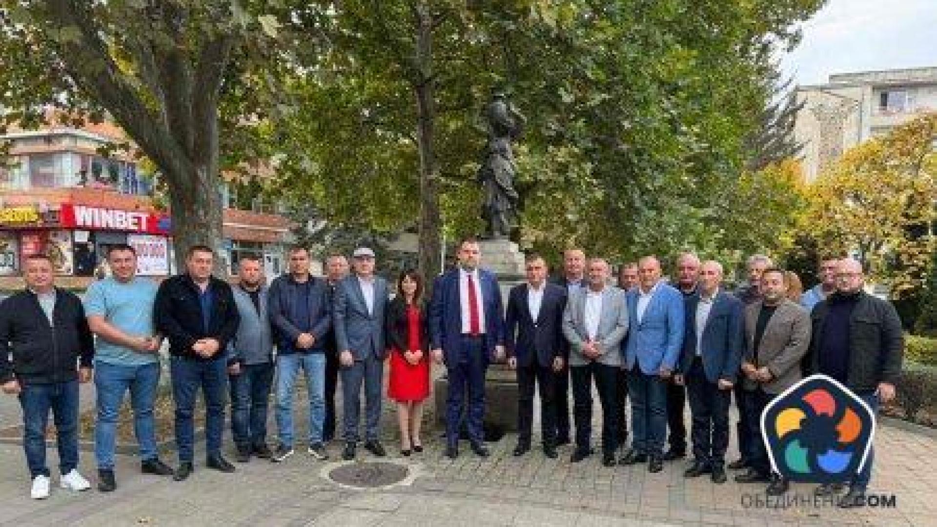 Пеевски се срещна с кандидатите за кметове и общински съветници от Разградска и Русенска област