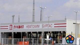 Работници в “Лукойл Нефтохим“ излизат на протест в Бургас