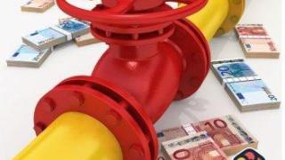 Денков допусна таксата за руския газ да влиза в евробюджета