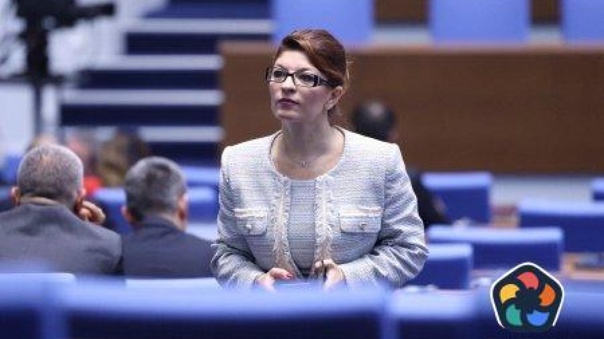 След програмирания скандал с машините, ГЕРБ пробва с нов за натиск и обществени поръчки