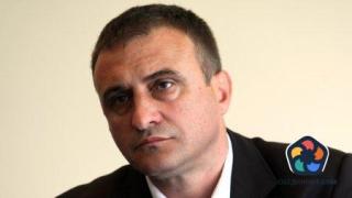 Оставките по върховете на ДПС продължават. И зам.-председател се отказва от поста си