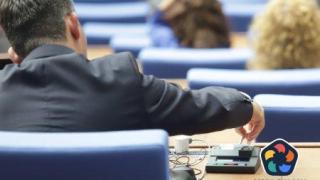 Парламентът обсъжда президентското вето върху либерализацията на пазара на ток