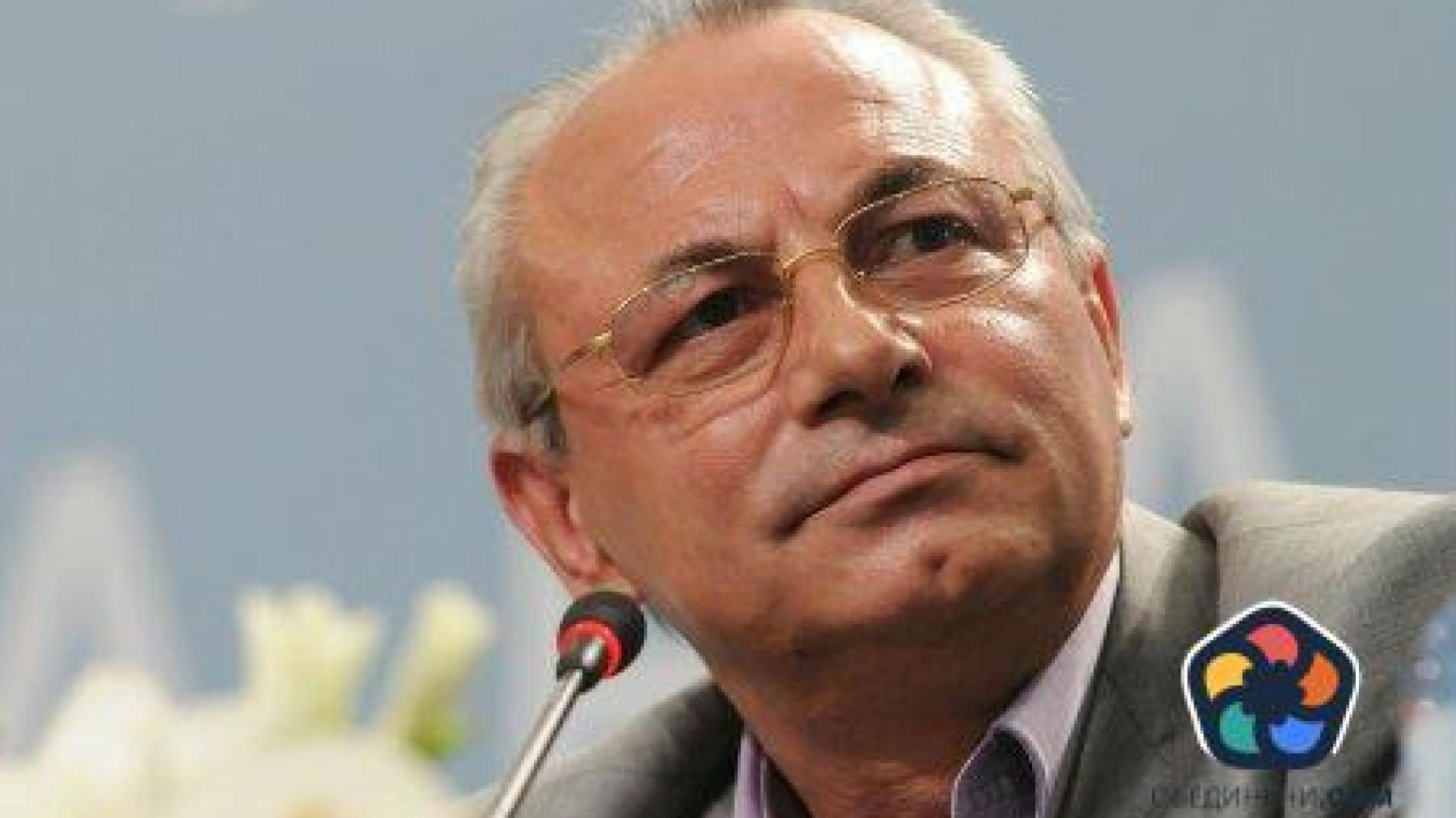 Българският 10 ноември и новата роля на Доган и Пеевски