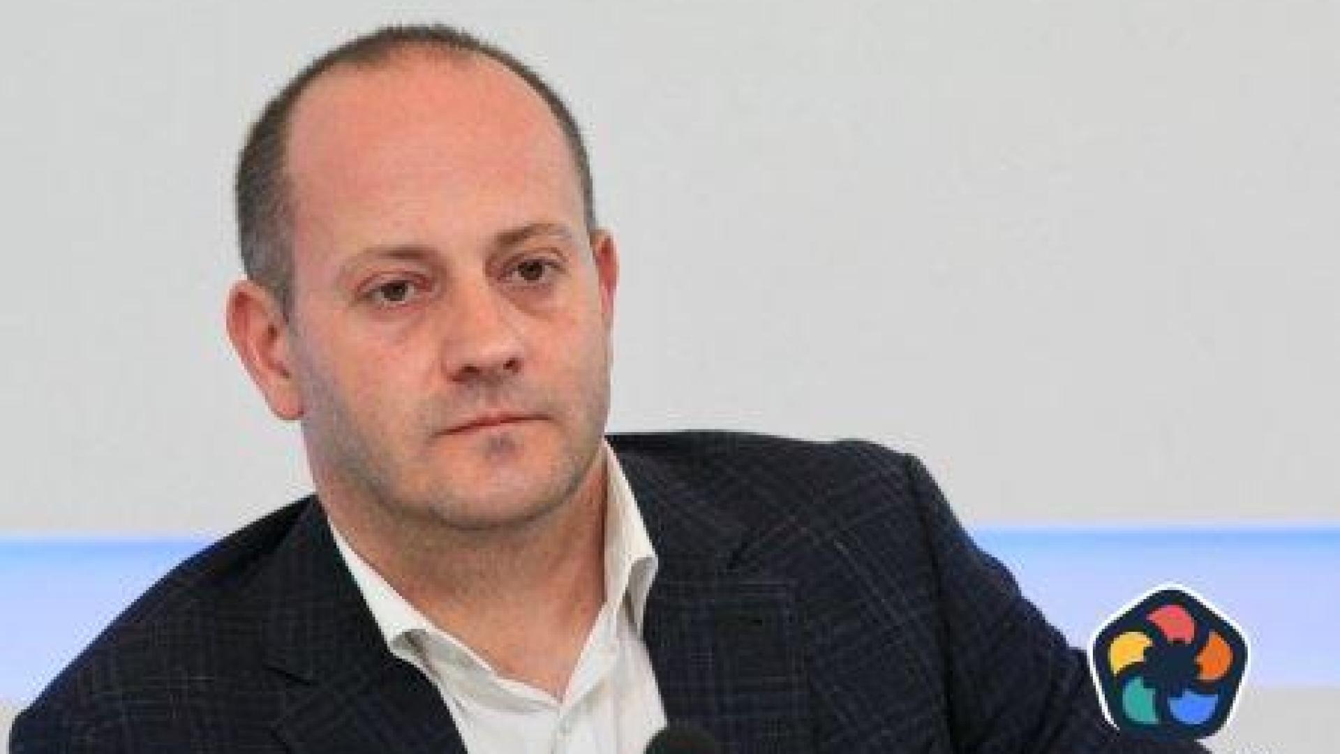 Радан Кънев: Борисов дърпа стола изпод краката на бъдещия си премиер