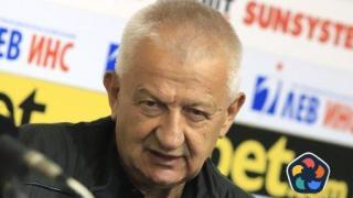 Христо Крушарски смята, че шансовете му да бъде избран начело на БФС са 50/50