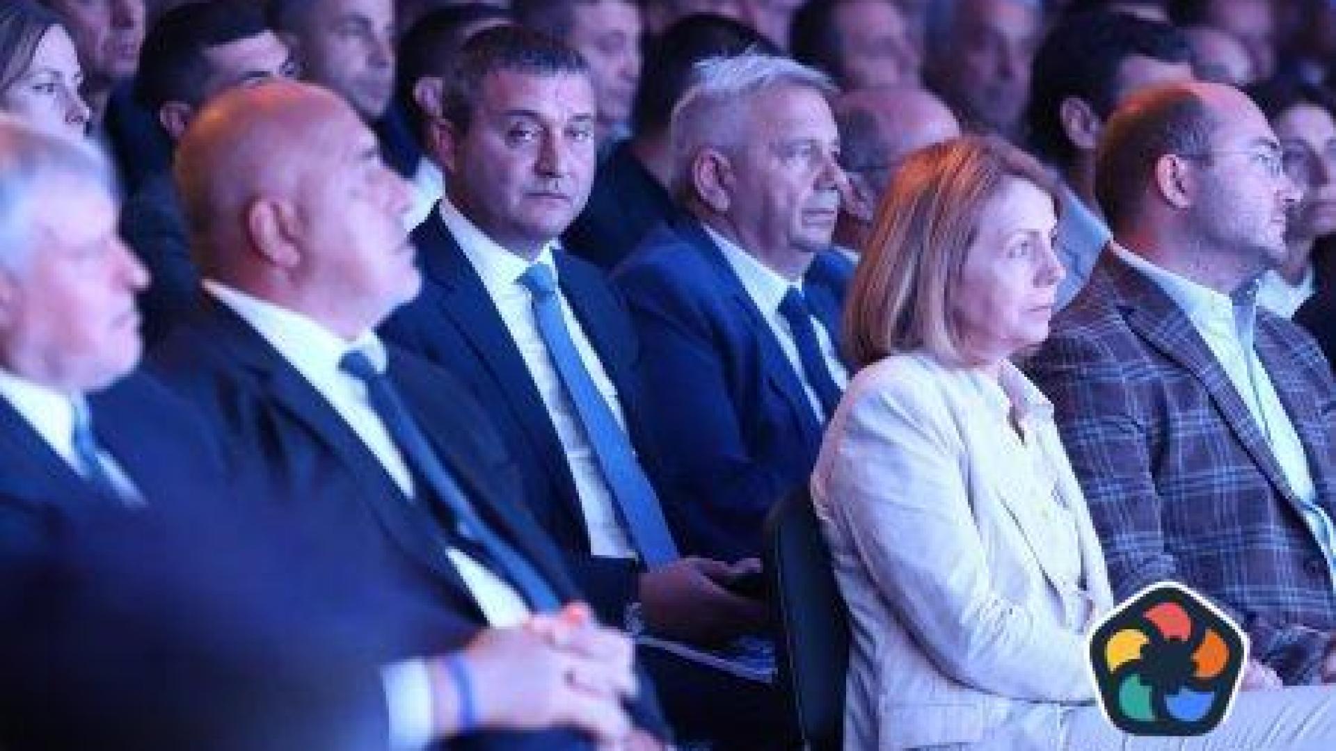 Владислав Горанов тревожен Борисов "да не счупи ГЕРБ" заради взимни изгоди с Асен Василев