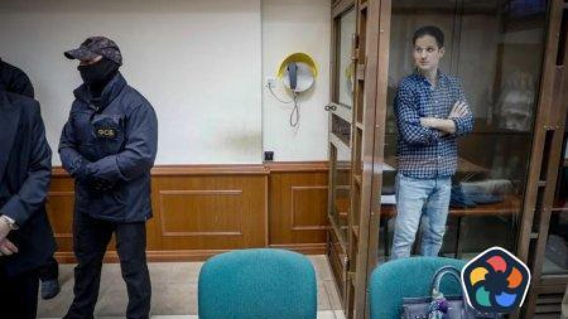 Руски съд удължи с още два месеца задържането на кореспондент на "Уолстрийт джърнъл"