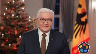 Близо 30 минути нямаше кой да посрещне германския президент след кацането му в Доха