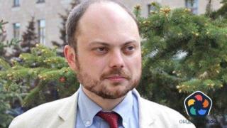 Руски опозиционер беше глобен, защото не е докладвал какво прави в затвора