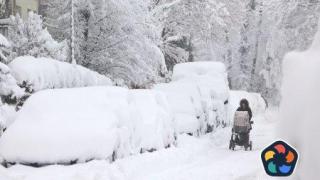 След обилния снеговалеж летището в Мюнхен възобнови работата си в неделя