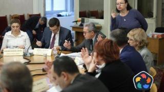 Бюджетна комисия обсъжда на второ четене промените в данъчните закони