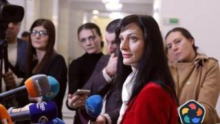 Осем българи са на отвлечения край Йемен кораб