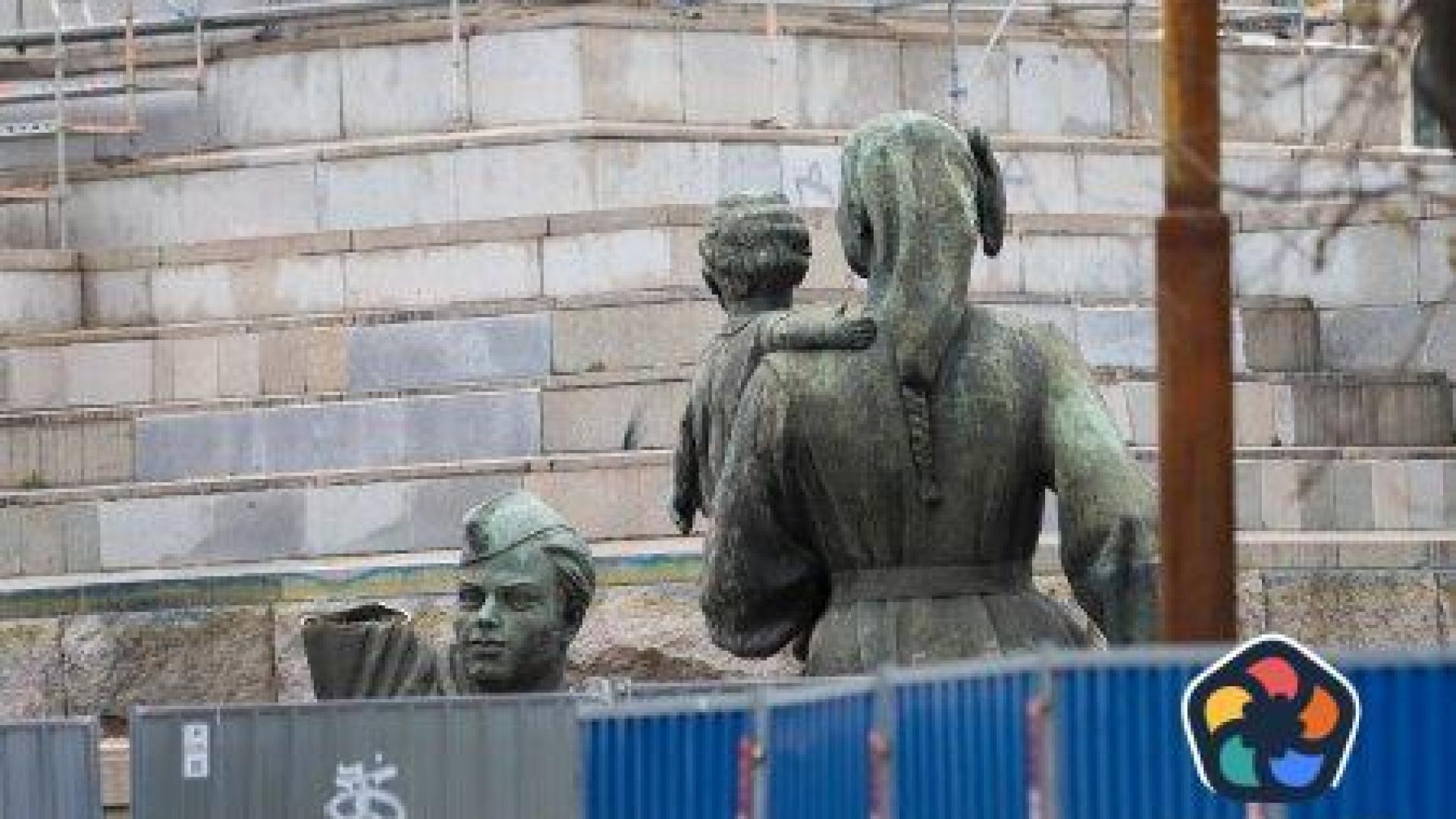 Според БСП министерството на културата е спряло демонтажа в четвъртък