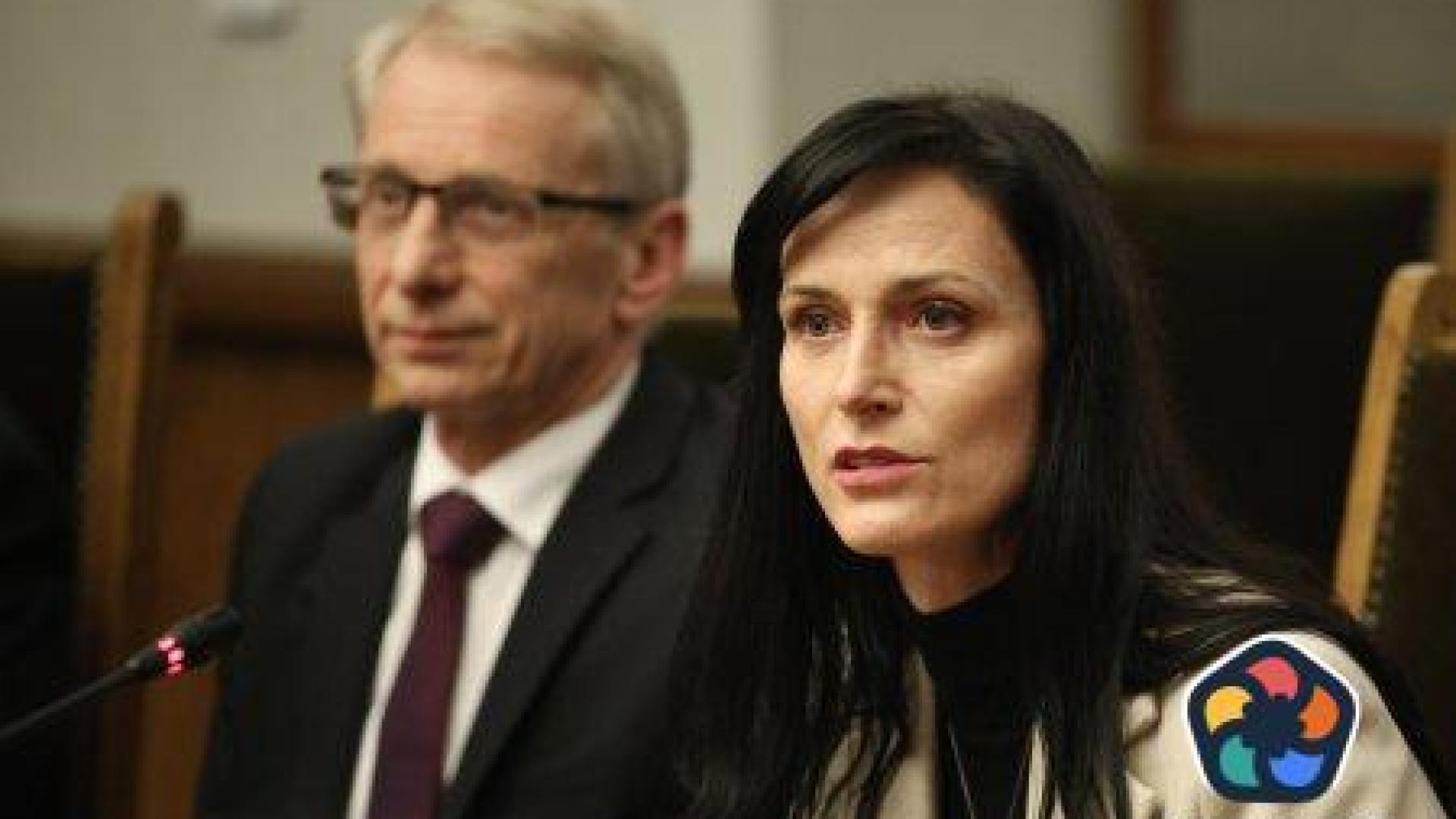 Преди ротацията: ГЕРБ е първа политическа сила със 7% пред ПП-ДБ