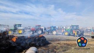 Две фермерски организацизации продължават с протестите