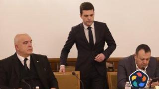 Десетина са били посетителите на клуба на Нотариуса