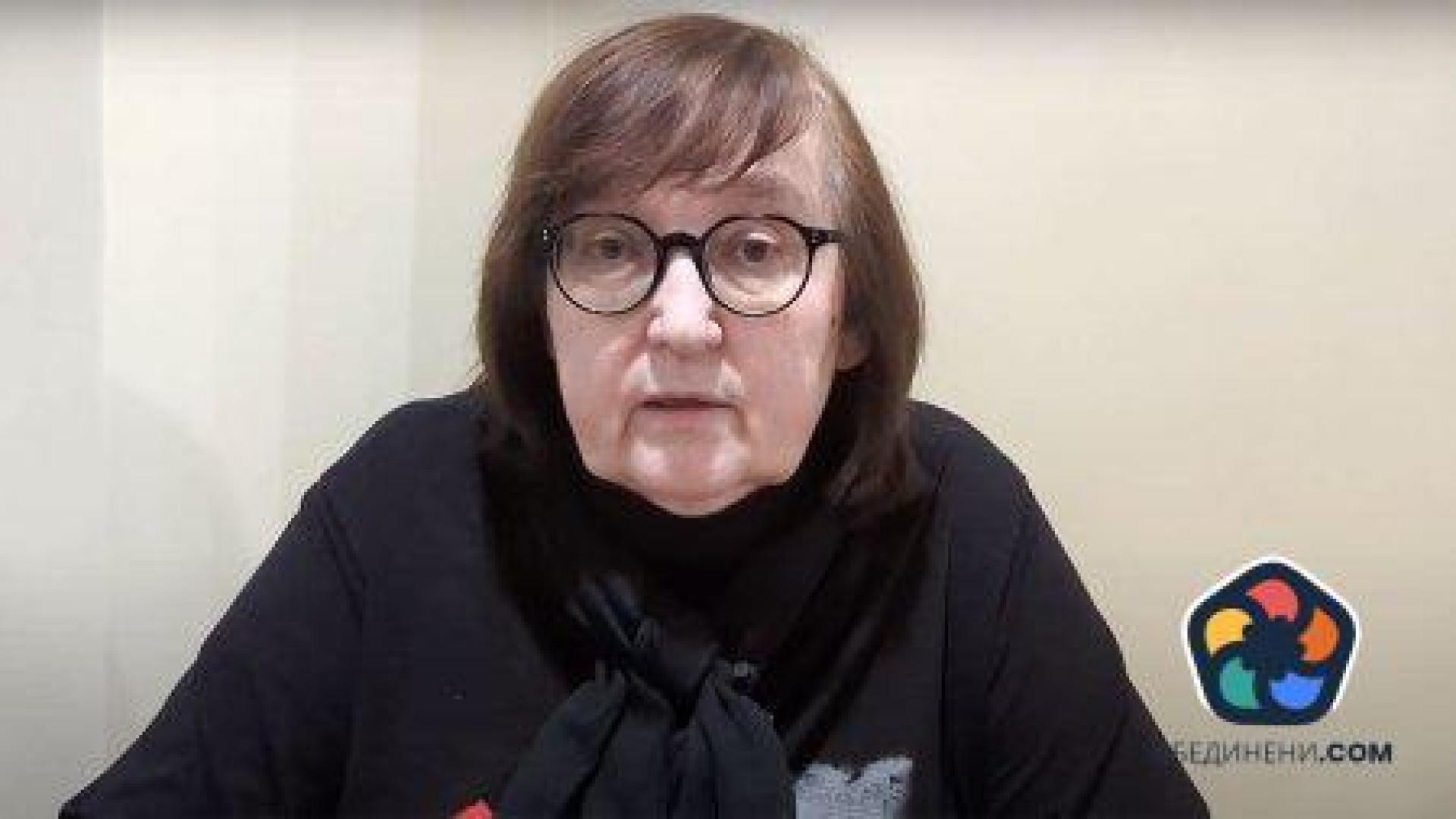 Заплашват майката на Навални, за да погребе сина си тайно