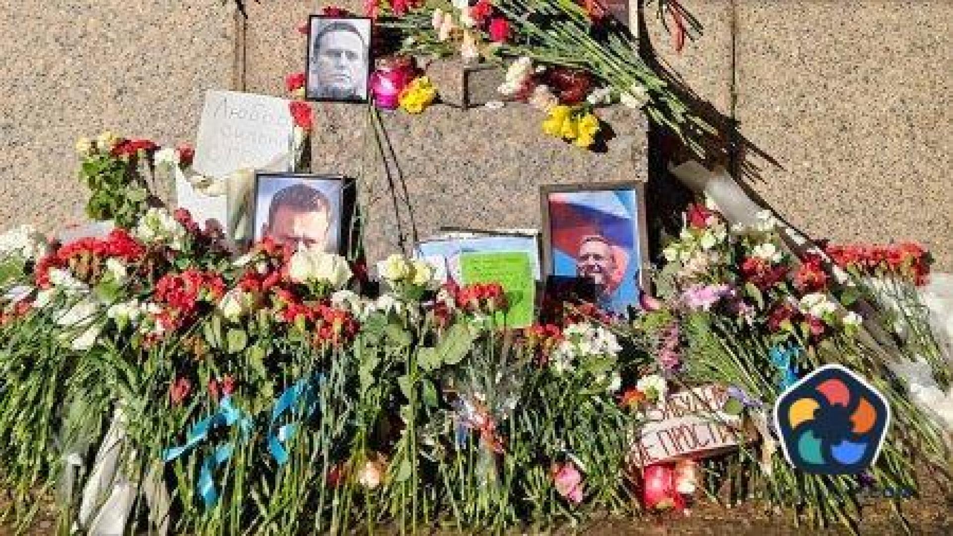 На траурните агенции в Москва е забранено да организират поклонението пред Навални