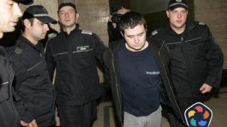 Двойният убиец от дискотека "Соло" вече е в затвора в Пловдив