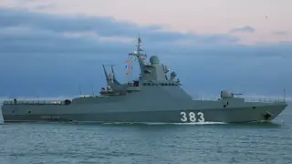 Украйна потопи руския кораб "Сергей Котов“ край Крим (видео)