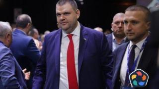 Рейтингът на Делян Пеевски копае дъното