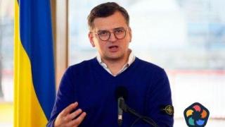 Нашето знаме е синьо-жълто, друго няма да развеем, отвърна Украйна на думите за белия флаг на папата