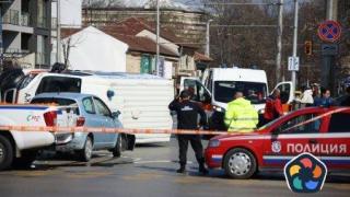 Линейка и лек автомобил се удариха в центъра на София