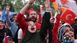 Скандал в Турция заради предизборна агитация на български език