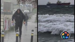 Мощна буря в мегаполиса Истанбул: няколкометрови вълни в Мраморно море