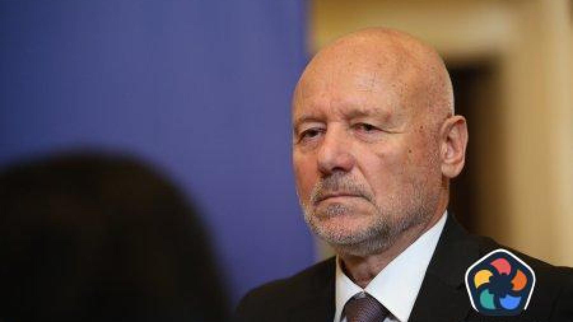 Тагарев: Да гледаме с насмешка на инициативите за излизане на страната ни от НАТО