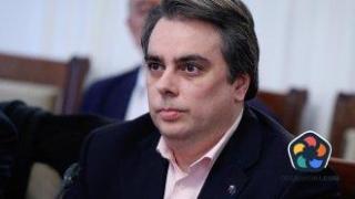 Парламентът забрани на Асен Василев да харчи пари от бюджета